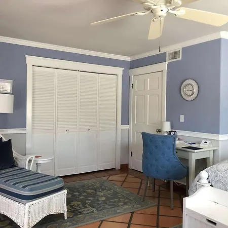 Kate Stanton Inn-3